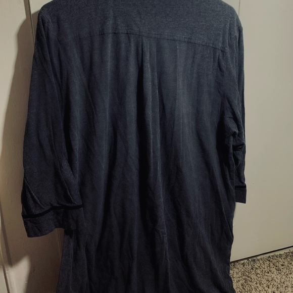 Grey button up pajama shirt - Picture 4 of 4